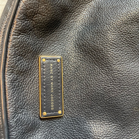 Marc by Marc Jacobs Black Leather Hobo Shoulder Bag with Gold Hardware - Picture 7 of 8